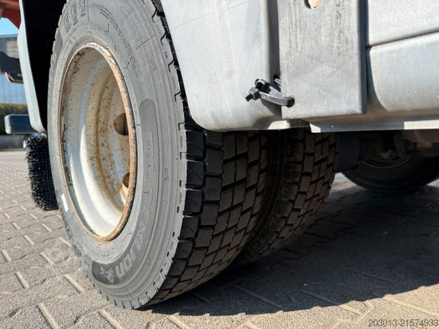 Tippbil skåpbil MERCEDES-BENZ ATEGO 818 K 4x2 Kipper Off. Kasten