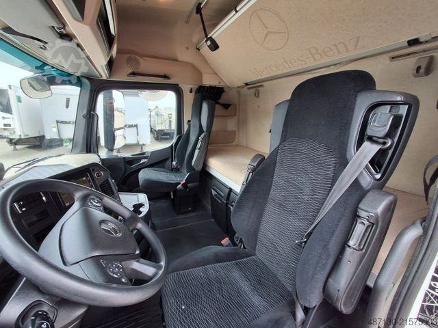 Standard dragbil MERCEDES-BENZ MERCEDES ACTROS 1851 Prime