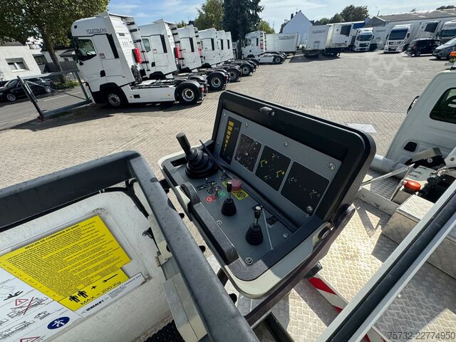 Lastbilmonteret arbejdsplatform Iveco Daily  35-140 Bühne Versalift 13m 2 Personen Korb 200kg