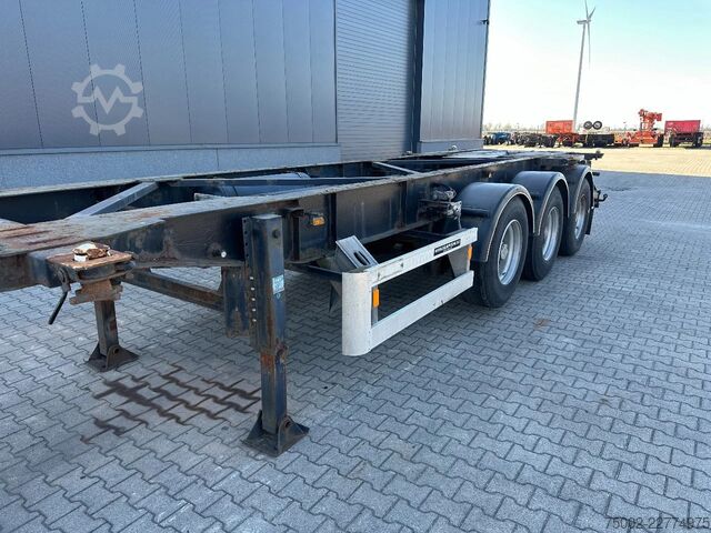Μεταφορά εμπορευματοκιβωτίων Van Hool 20FT/30FT ADR (EX/II, EX/III, FL, OX, AT) / SAF...