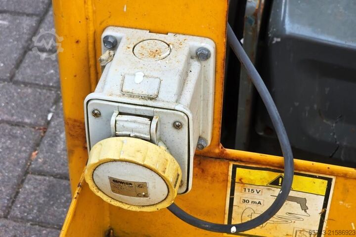 Podnośnik nożycowy Haulotte STAR 10 Electric, 10m Working Height, 3m Reach, 20