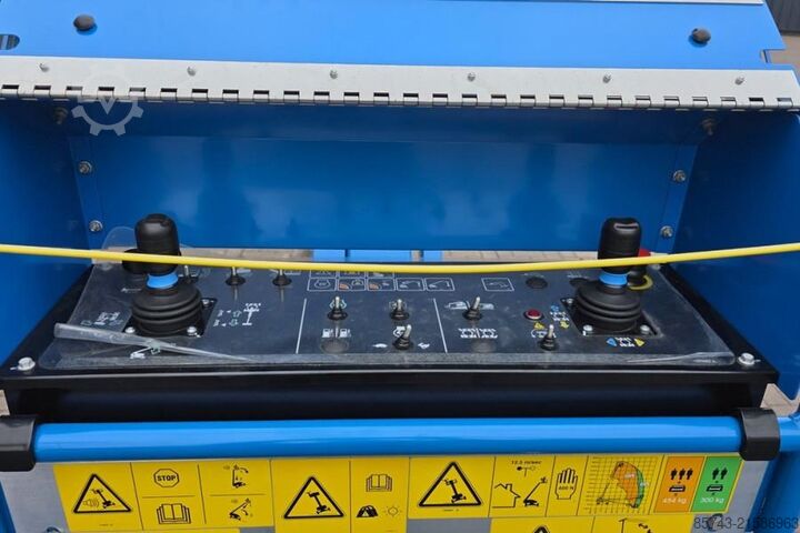 Platforma teleskopowa Genie S45XC Trax Valid inspection, *Guarantee! Diesel, 4