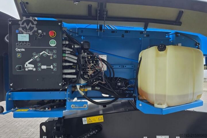 Platforma teleskopowa Genie S45XC Trax Valid inspection, *Guarantee! Diesel, 4