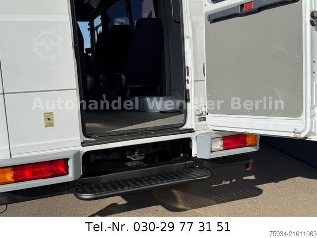 Kleinbus MERCEDES-BENZ Vario 814D Diff Standh AHK 3,5t 120km/h saniert