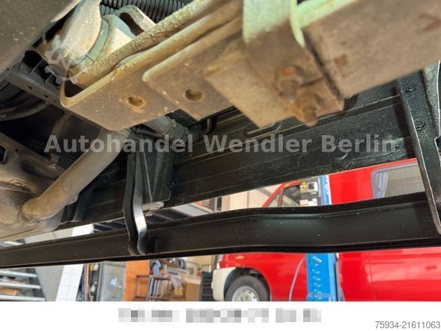 Kleinbus MERCEDES-BENZ Vario 814D Diff Standh AHK 3,5t 120km/h saniert