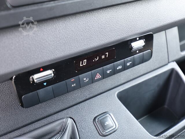 Minibus Mercedes-Benz Sprinter 317 CDI Tourer L2H2 (3-3-3) AHK Kame