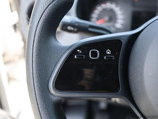 Minibus Mercedes-Benz Sprinter 317 CDI Tourer L2H2 (3-3-3) AHK Kame