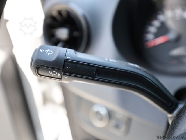 Minibus Mercedes-Benz Sprinter 317 CDI Tourer L2H2 (3-3-3) AHK Kame