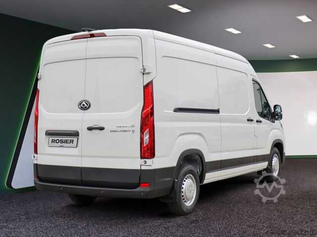 High top van Maxus DELIVER 9