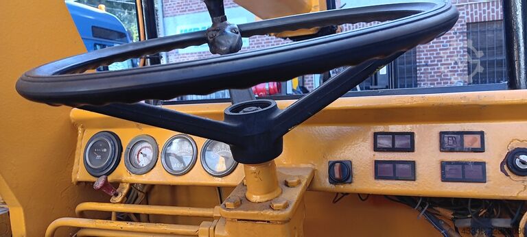 żuraw samojezdny MANGHI P 120 Diesel