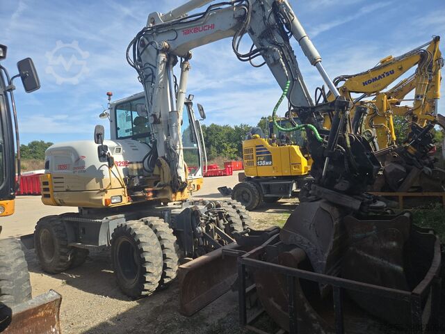 Excavadora móvil Takeuchi TB295W