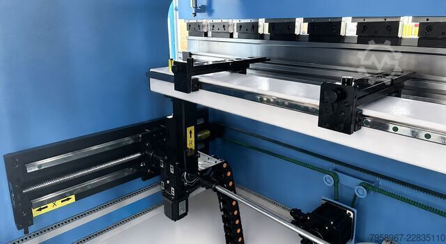 HYDRAULISCHE CNC-SERVO-ABKANTPRESSE 4 a. Metal Technics Polska MTP-3212 MTP 125X3200