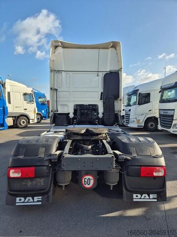 Standaard trekker DAF XF 450 FT SUPER SPACE CAB