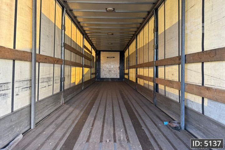 Prelate glisante Pacton TBD.2 / DHOLLANDIA 2500kg / Steering axle