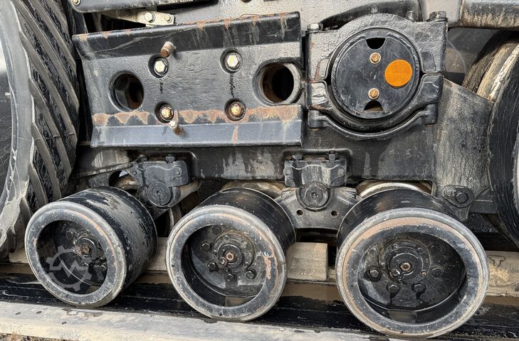 Trattore Challenger MT775E / LIKE NEW!