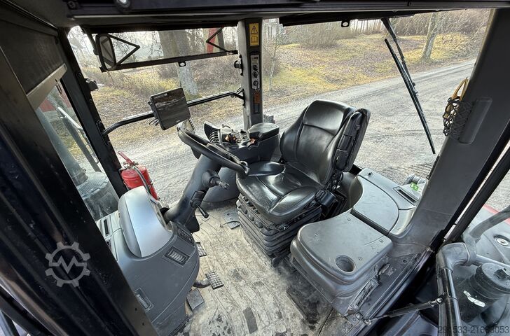 Trattore Challenger MT775E / LIKE NEW!