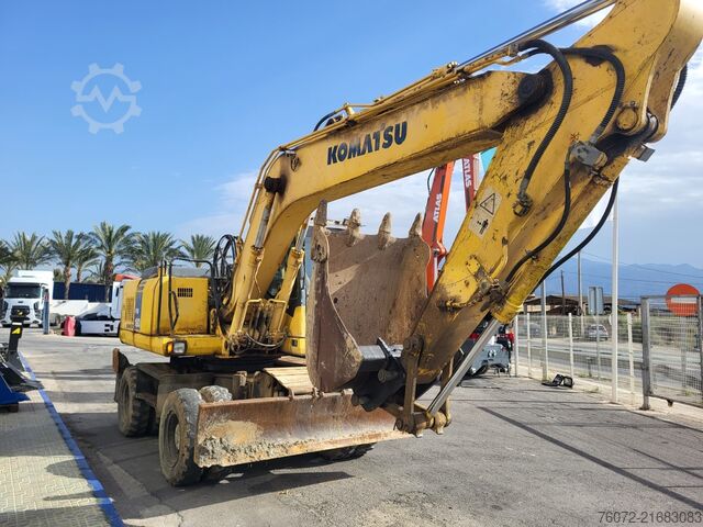 Escavatore gommato Komatsu PW180-7K