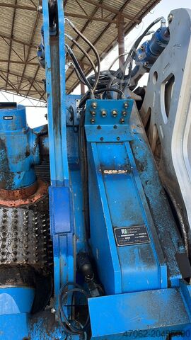 Kéregtelenítő gép  