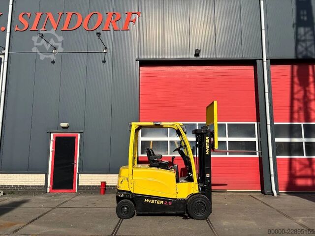  Hyster J2.5 XN 2500kg E- heftruck triplo