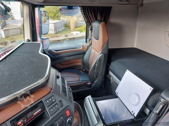 Volumen SZM DAF XF106-530 SSC Low Deck-INTARDER-2 Tanks