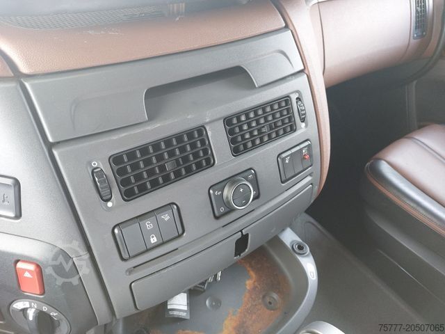 Volumen SZM DAF XF106-530 SSC Low Deck-INTARDER-2 Tanks