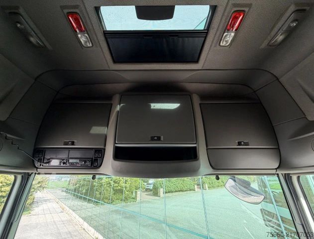 Chłodnia (samochód ciężarowy) DAF XF 105.460 SSC EURO 5 ISOLATED BOX THERMO KING C