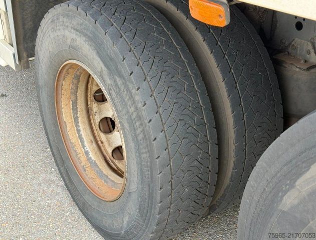 Chłodnia (samochód ciężarowy) DAF XF 105.460 SSC EURO 5 ISOLATED BOX THERMO KING C