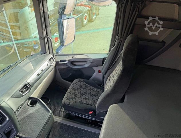 Standard nyergesvontató SCANIA R450 N333