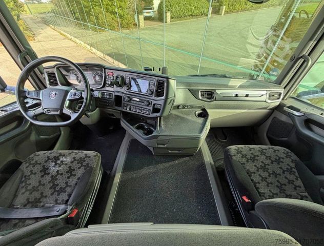 Standard nyergesvontató SCANIA R450 N333