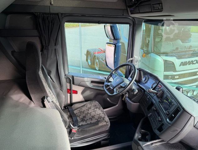 Standard nyergesvontató SCANIA R450 N333