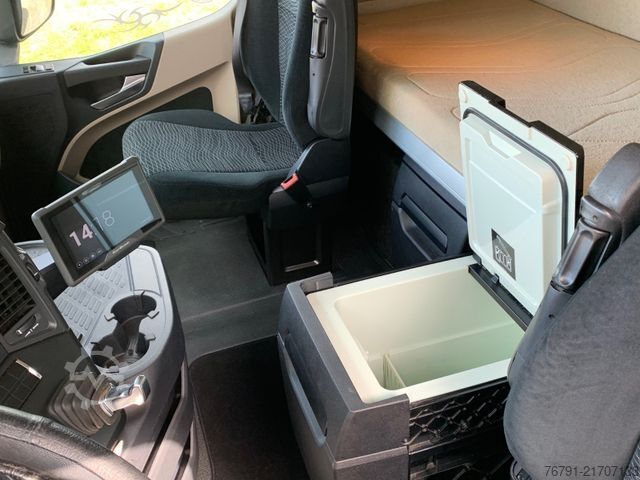 Standard nyergesvontató MERCEDES-BENZ Actros 1843 LS_ StreamSpace_ Retarder_ 2x Tank