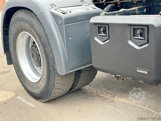 Standard nyergesvontató MAN 4xTGS 18.430 4x4H BLS Kipphydraulik / LOF 90