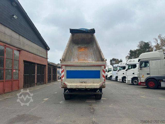 Billenős félpótkocsi LANGENDORF SKS-HS 24/30 Stahl 26m³ elektr Verdeck Lift