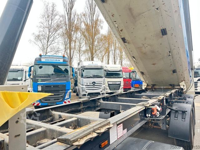 Billenős félpótkocsi LANGENDORF SKS-HS 24/30 Stahl 26m³ elektr Verdeck Lift