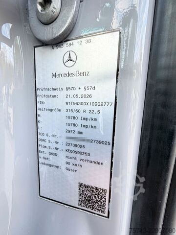 Kreaturvogn MERCEDES-BENZ ACTROS 1835  5 Pferde POP-OUT,  Neu