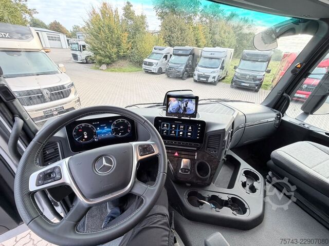 Kreaturvogn MERCEDES-BENZ ACTROS 1835  5 Pferde POP-OUT,  Neu