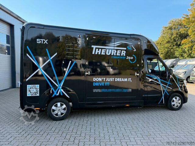 Kvægetransportør RENAULT Master STX 3 Sitzer  Haras / Hengste
