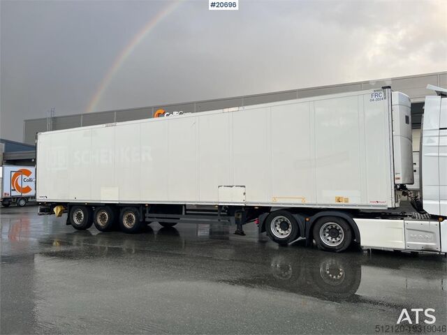 Kyld/fryst transport Schmitz thermo trailer w/ New FRC approval until 6/2028, b