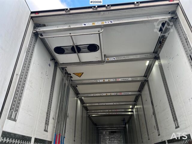 Gekoeld/bevroren transport Schmitz thermo trailer w/ New FRC approval until 6/2028, b