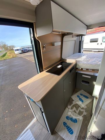 Campervan LMC INNOVAN 600 ,ASD, Aufstelldach,26 Modell,