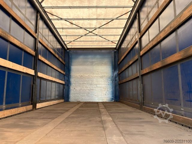 Wissellaadbak oplegger KÖGEL Wechselbrücke Plane