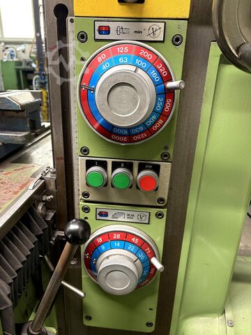 Takım freze makinesi MACMON M 100 E