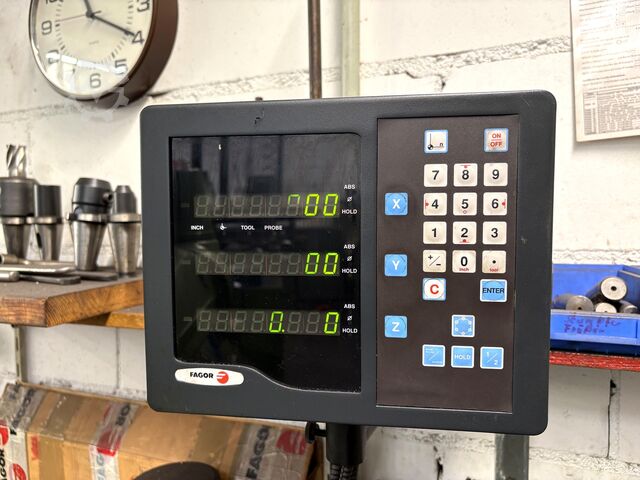 Takım freze makinesi MACMON M 100 E