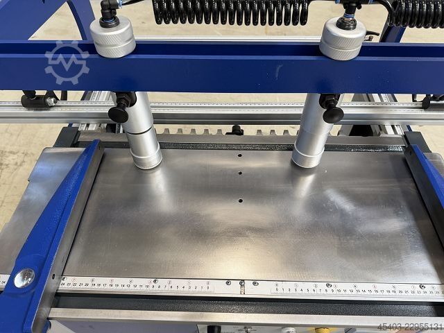 Máquina de furação para cavilhas Felder FD 921