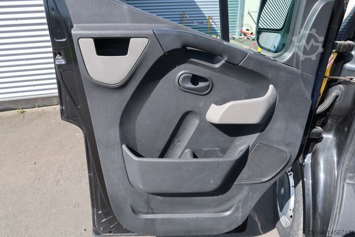 Box van Opel Movano R3500