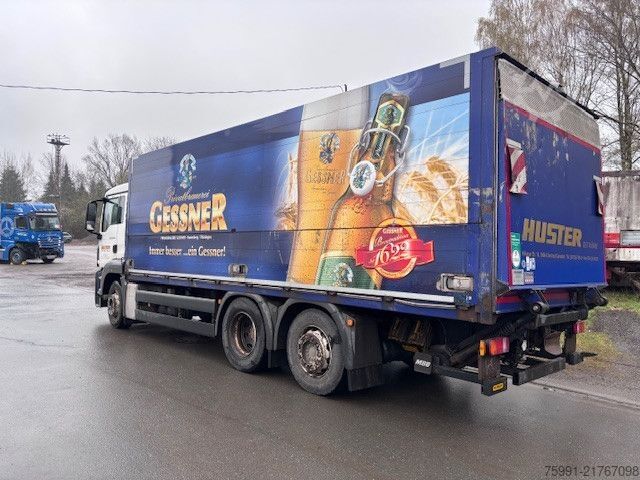 Camião de bebidas MAN TGS 26.400