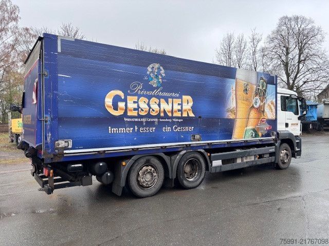 Camião de bebidas MAN TGS 26.400