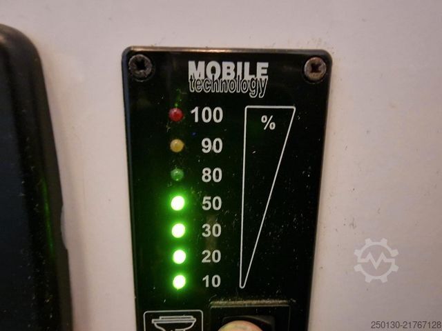 Τροχόσπιτο/αυτοκινούμενο τροχόσπιτο  FL 290 STX BUFFL /Pop-Out WC KÜCHE TV LEDE