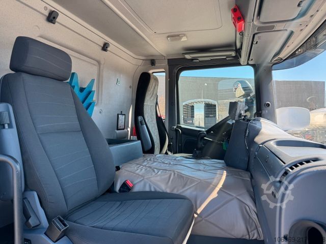 Camión cisterna de vacío SCANIA P360 6x4 Hvidtved Larsen Flexline 312 Euro 6