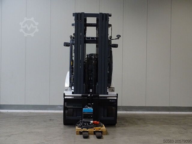 Kompakt forklift - elektrikli Montini MR10 - Li-ION - TRIPLEX - DEMO
